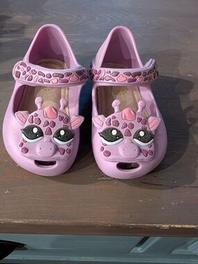 Mini Melissa Giraffe Toddler Shoes 5c